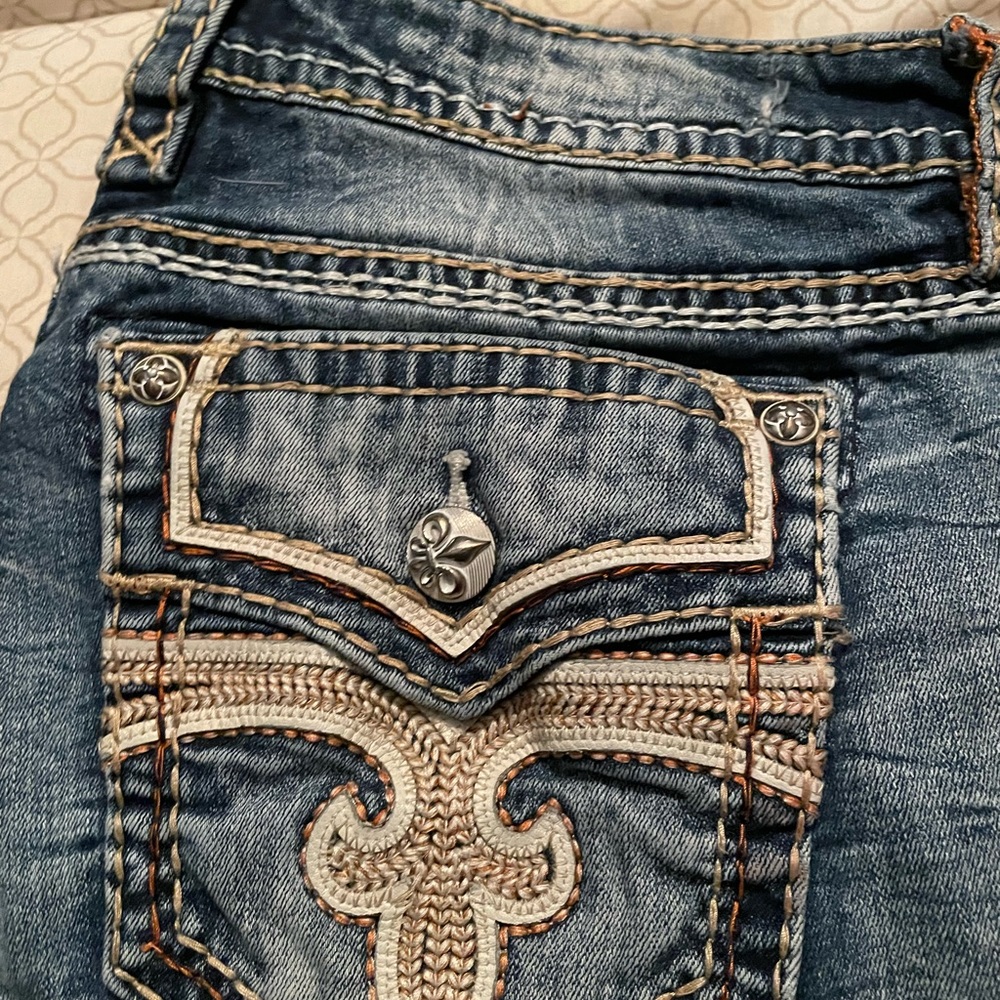 Rock Revival embroidered pockets, boot cut